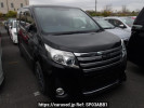 Toyota Noah ZRR85W