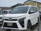 Toyota Voxy ZRR80W