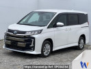 Toyota Noah ZWR95W