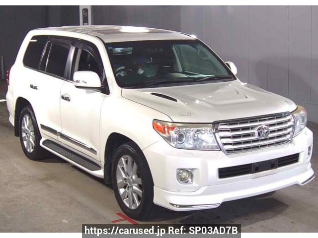 Achat de véhicules d'occasion 2013 Toyota Land Cruiser URJ202W