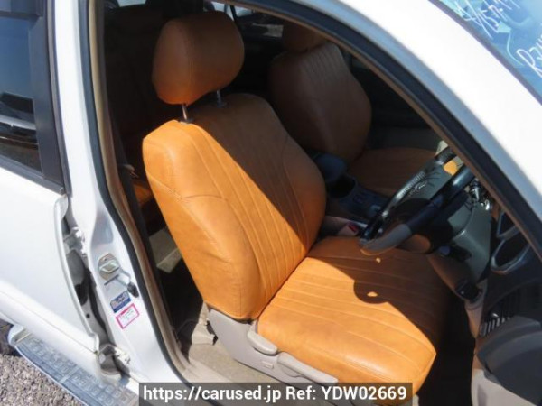 Used 2004 AT toyota hilux-surf RZN215W Image[13]