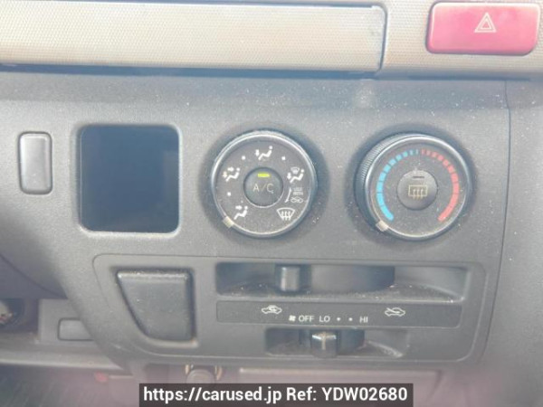 Used 2006 MT toyota hiace-van KDH200V Image[24]