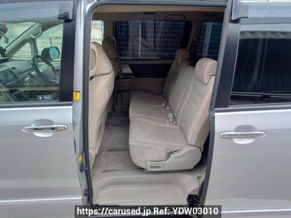Used 2009 AT toyota noah ZRR70W Image[15]