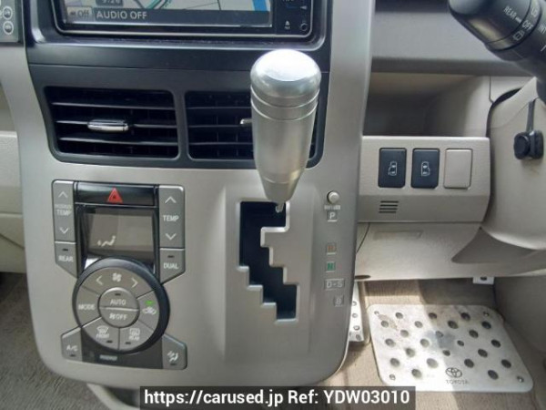 Used 2009 AT toyota noah ZRR70W Image[26]
