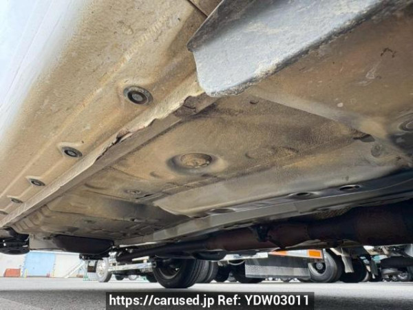 Used 2005 AT toyota ractis NCP105 Image[33]