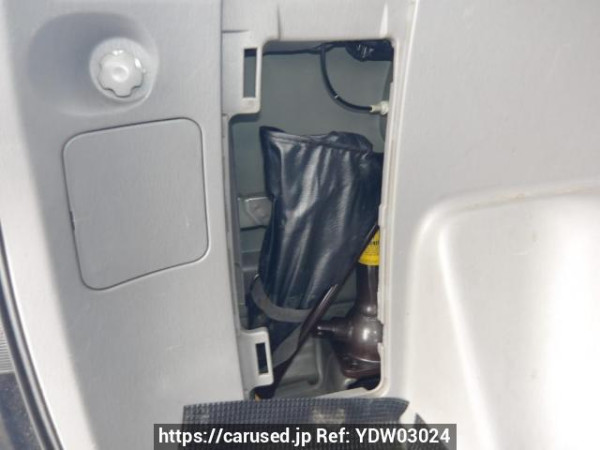 Used 2005 AT toyota hilux-surf TRN215W Image[45]