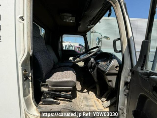 Used 2005 MT isuzu forward FRR35C3S Image[9]