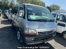Used 2002 AT toyota regiusace-van RZH102V Image[0]