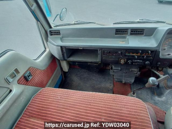 Used 1989 MT mitsubishi canter FE305BD Image[24]