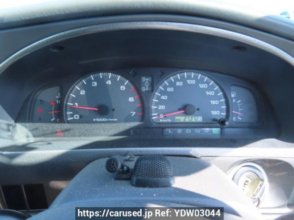 Used 2001 AT toyota hilux-surf RZN185W Image[22]