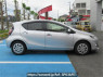 Used 2017 AT toyota aqua NHP10 Image[2]