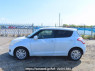 Used 2011 AT suzuki swift ZC72S Image[3]