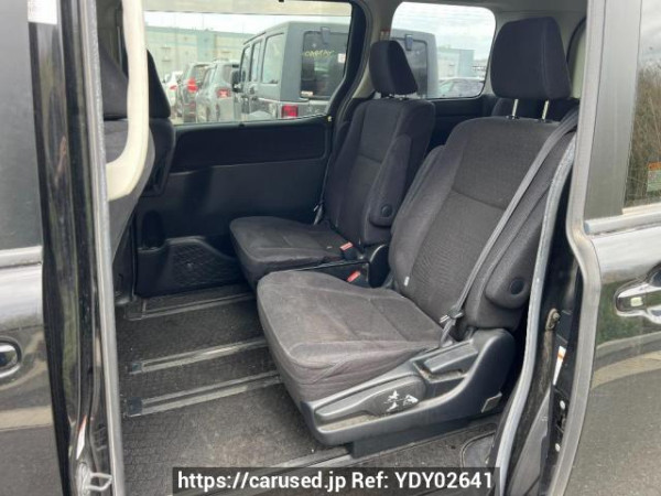 Used 2014 AT toyota noah ZRR85G Image[14]