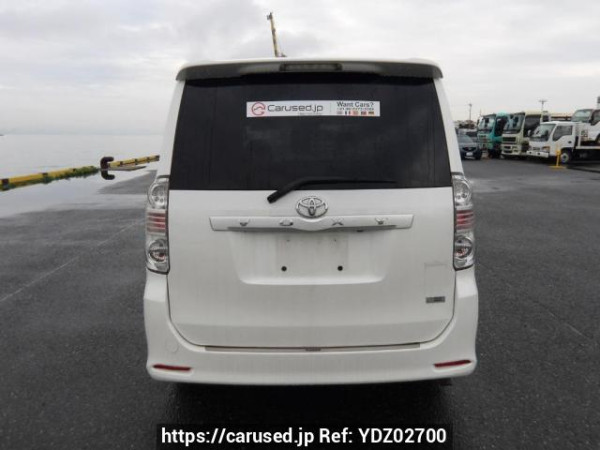 Used 2009 AT toyota voxy ZRR70W Image[5]