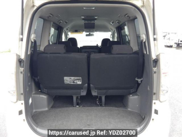 Used 2009 AT toyota voxy ZRR70W Image[8]