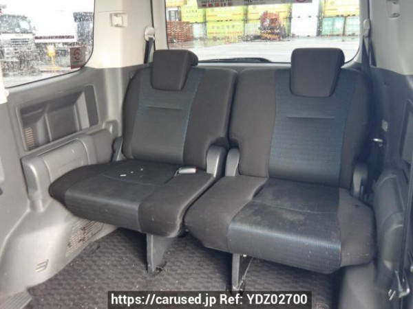 Used 2009 AT toyota voxy ZRR70W Image[17]