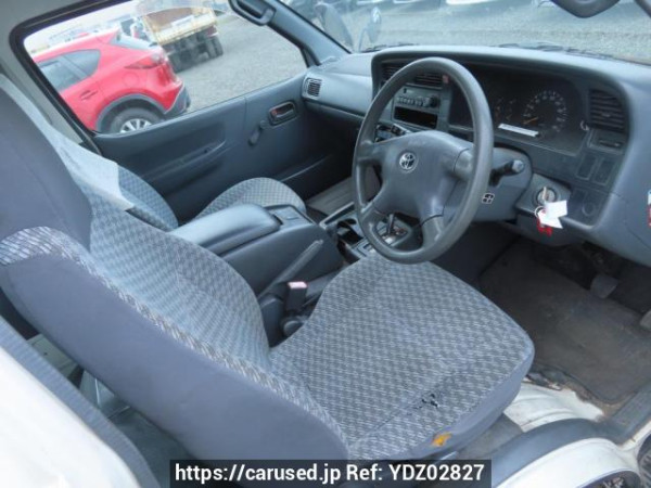 Used 2001 AT toyota hiace-wagon RZH111G Image[12]