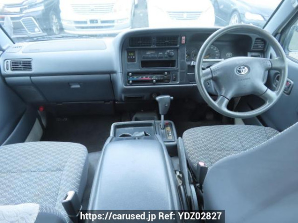 Used 2001 AT toyota hiace-wagon RZH111G Image[19]