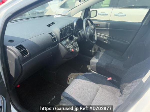 Used 2003 AT toyota wish ZNE10G Image[9]