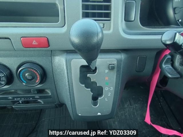 Used 2006 AT toyota hiace-van KDH205K Image[23]