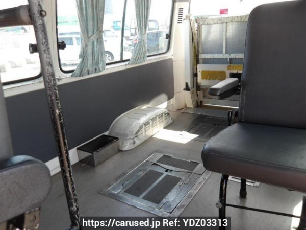 Used 2003 AT toyota hiace-commuter RZH125B Image[18]
