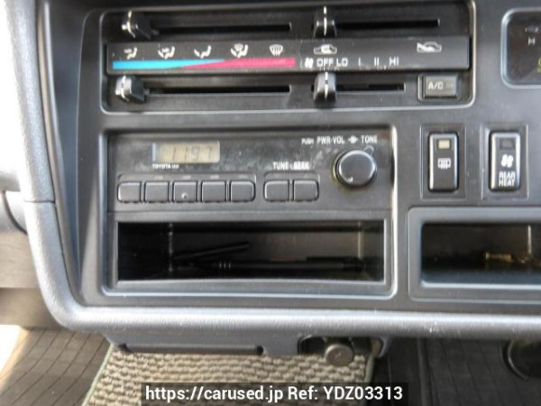 Used 2003 AT toyota hiace-commuter RZH125B Image[27]