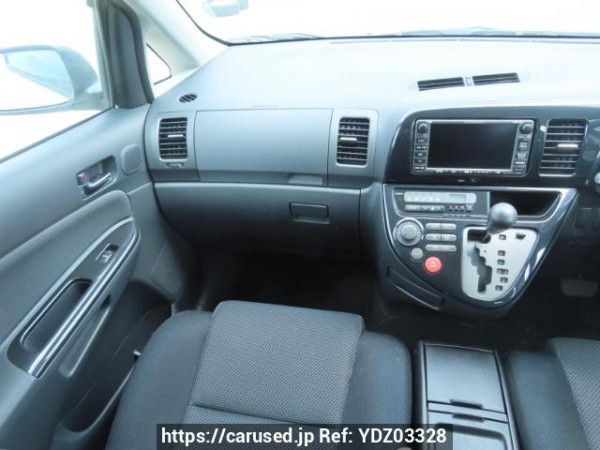 Used 2005 AT toyota wish ZNE10G Image[18]