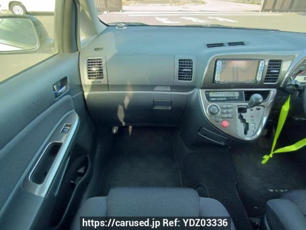 Used 2005 AT toyota wish ZNE10G Image[19]