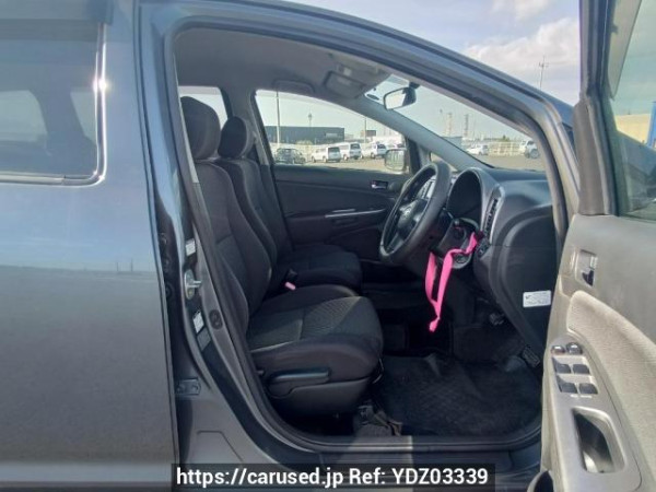Used 2003 AT toyota wish ZNE14G Image[12]