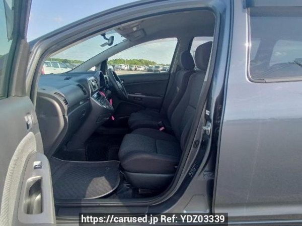 Used 2003 AT toyota wish ZNE14G Image[13]