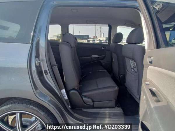 Used 2003 AT toyota wish ZNE14G Image[14]