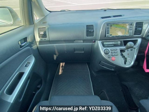 Used 2003 AT toyota wish ZNE14G Image[18]