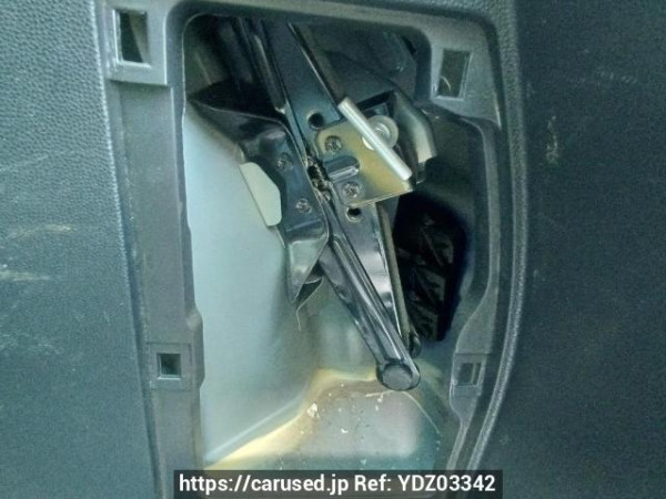 Used 2009 AT mazda demio DE5FS Image[43]