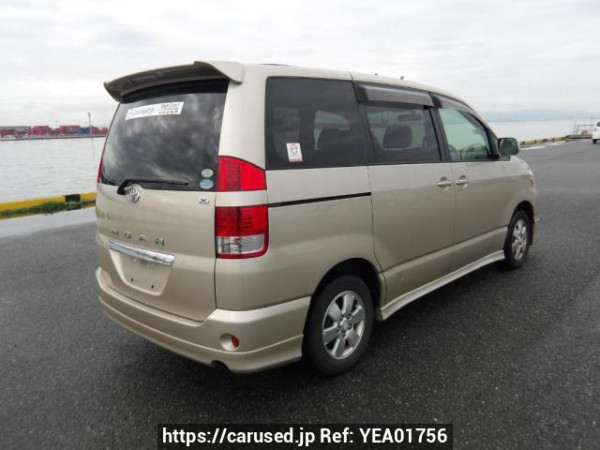 Used 2005 AT toyota noah AZR60G Image[6]