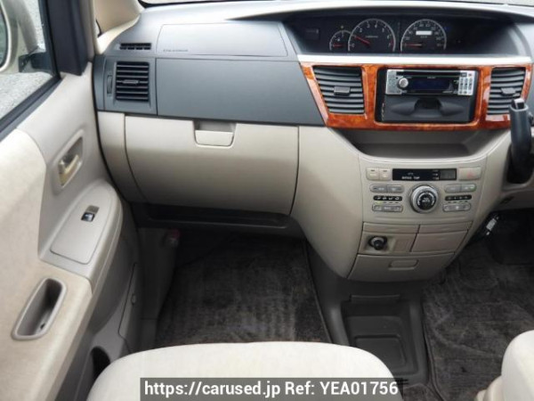 Used 2005 AT toyota noah AZR60G Image[19]