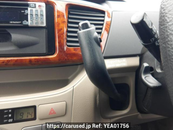 Used 2005 AT toyota noah AZR60G Image[26]