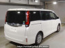 Used 2017 AT toyota noah ZRR80G Image[1]