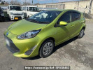Toyota Aqua NHP10