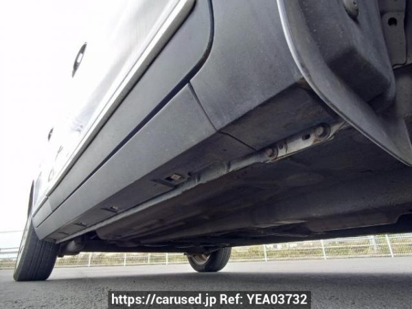 Used 2004 AT mazda verisa DC5W Image[33]