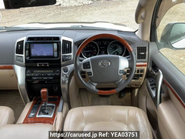 Used 2012 AT toyota land-cruiser URJ202W Image[19]