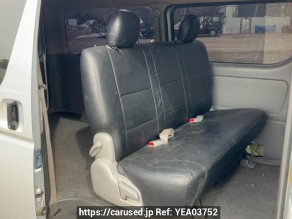 Used 2006 AT toyota regiusace-van KDH205V Image[14]