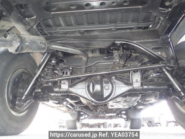 Used 1993 AT toyota hilux-surf LN130W Image[37]