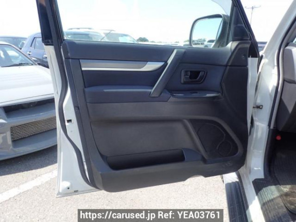 Used 2007 AT mitsubishi pajero V93W Image[13]