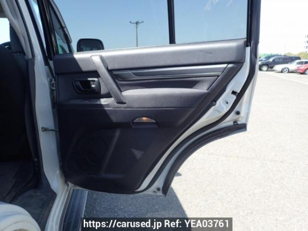 Used 2007 AT mitsubishi pajero V93W Image[16]