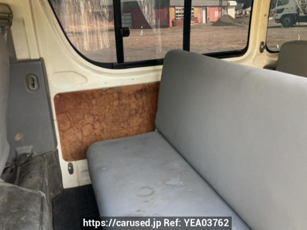 Used 2007 MT toyota hiace-van KDH205V Image[16]