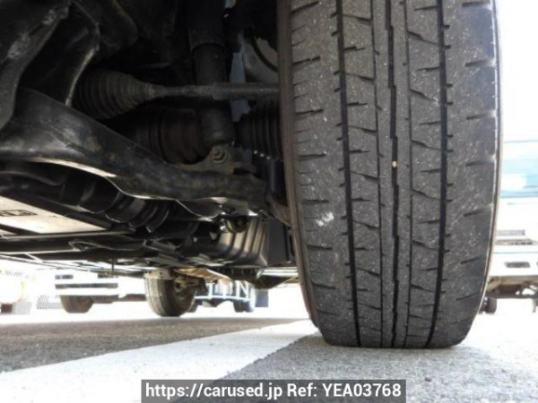 Used 2006 AT toyota hiace-van KDH205V Image[32]