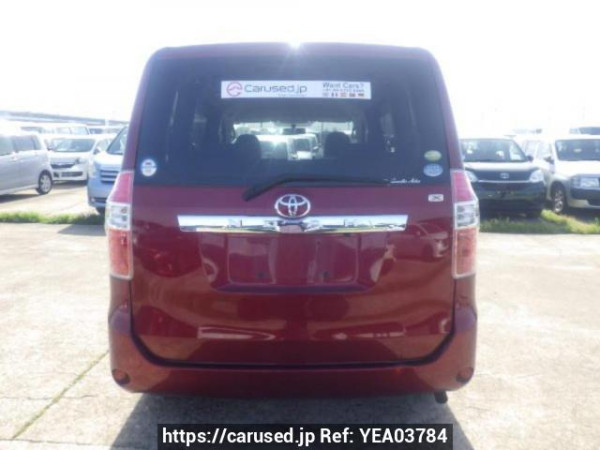 Used 2007 AT toyota noah ZRR70G Image[5]