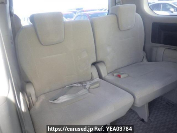 Used 2007 AT toyota noah ZRR70G Image[15]