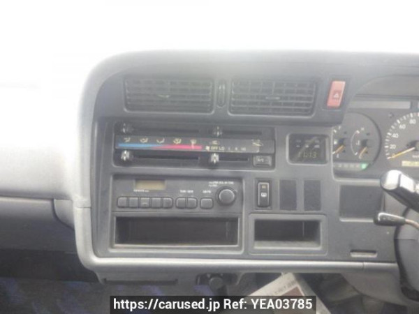 Used 2002 AT toyota hiace-van RZH112V Image[17]