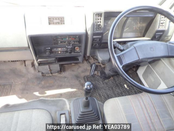 Used 1990 MT isuzu elf-truck NPR58LR Image[13]